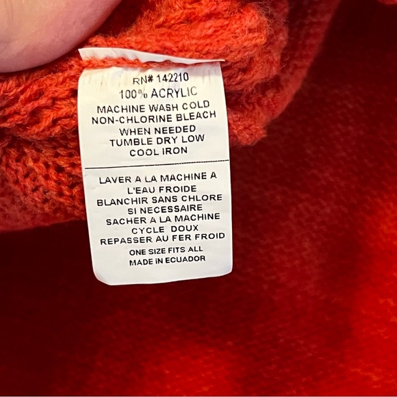 Mer Sea The Lisbon Traveler Coral orange mock neck cable knit one size - Picture 12 of 13